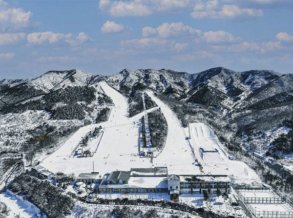 冰雪狂歡倒計時，暢滑何家溝!